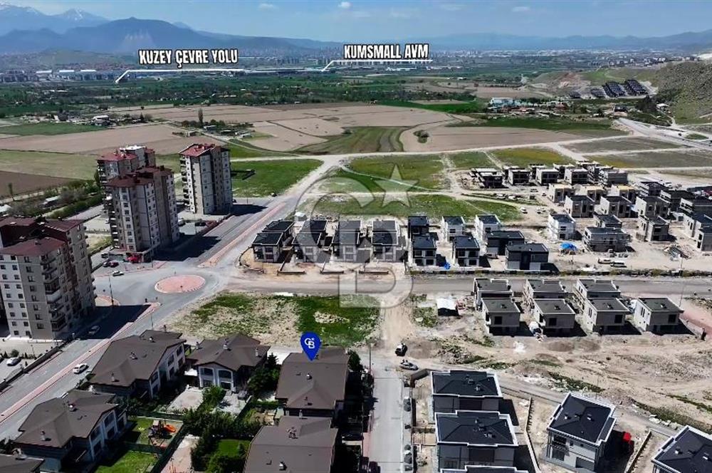 CB Zenith | ERKİLET ERTUĞRUL GAZİDE 7+1 SATILIK VİLLA