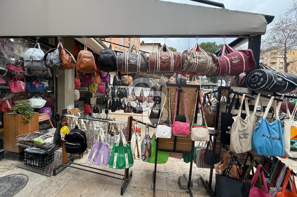 Eflatun Sokak 30m2 Devren Kiralık Dükkan