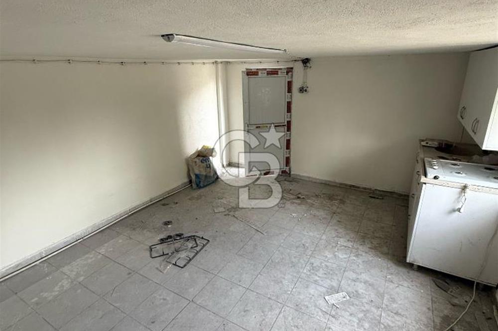 Şirinköy Mahallesi 230 m2 Kiralık Dükkan