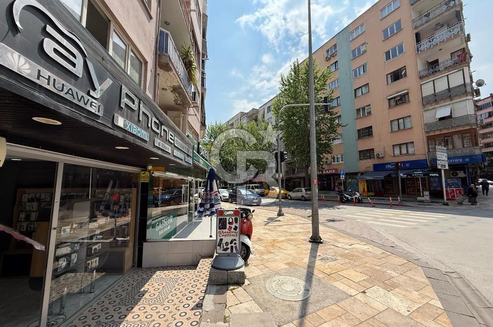 Saltak Caddesinde İşlek Noktada Devren Kiralık Dükkan