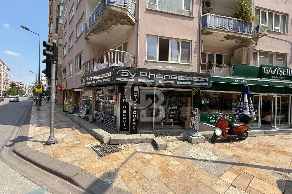 Saltak Caddesinde İşlek Noktada Devren Kiralık Dükkan
