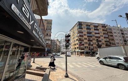 Saltak Caddesinde İşlek Noktada Devren Kiralık Dükkan