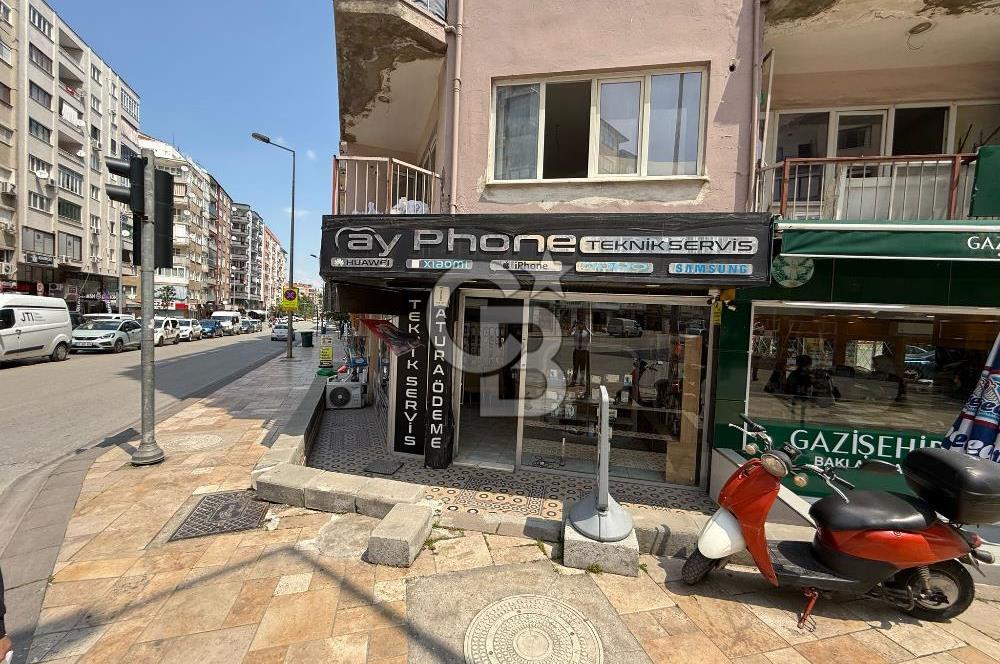Saltak Caddesinde İşlek Noktada Devren Kiralık Dükkan