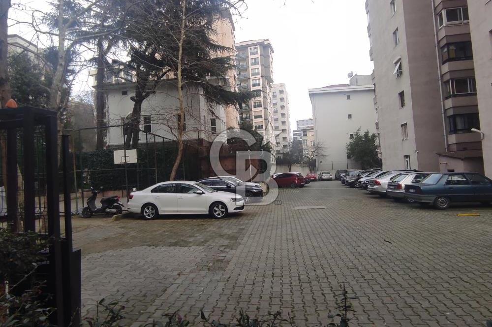 Kadıköy Göztepede Satılık Daire