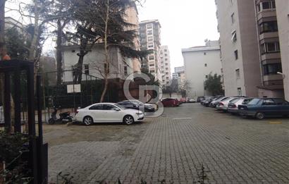 Kadıköy Göztepede Satılık Daire