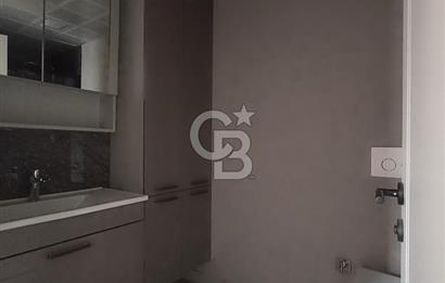 Geniş Peyzaj ve Sosyal Donatılı Site İçinde Satılık 4+1 Daire