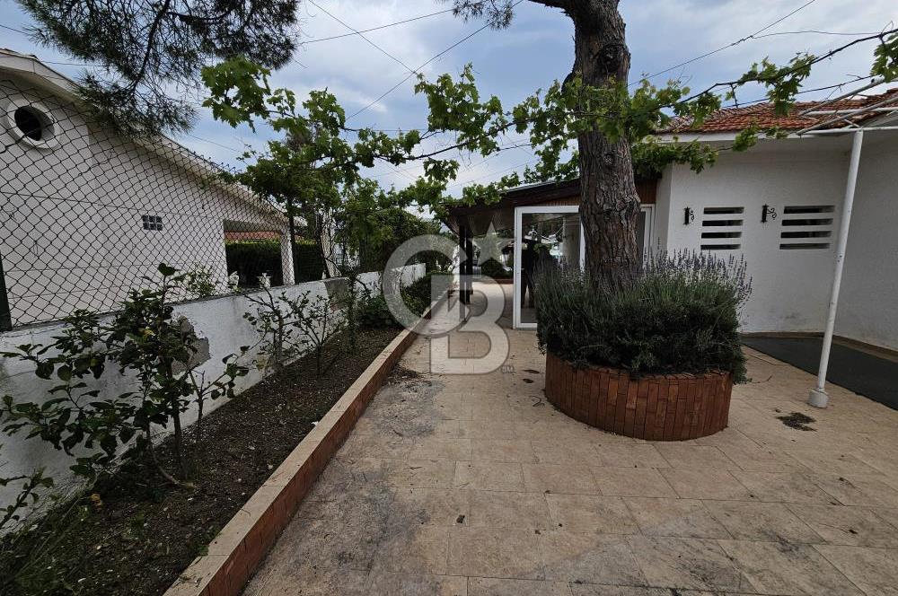 Çesme santiye plaj evlerınde 3+1  140 m2 net ikiz villa