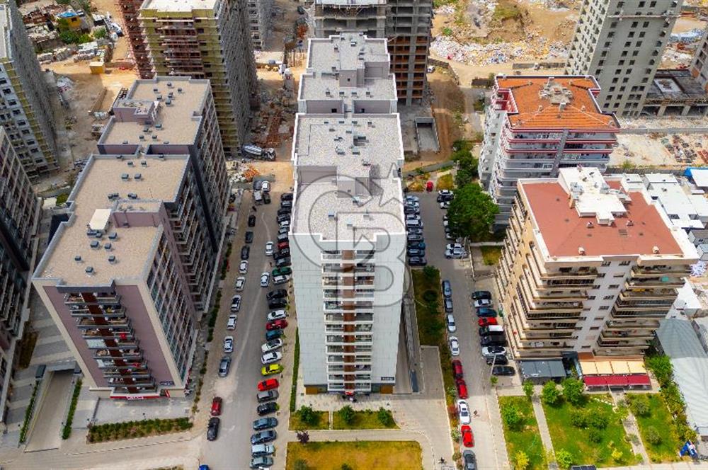 Karşıyaka Folkart Yaka Evlerin'de 35 M2 Kiralık Dükkan
