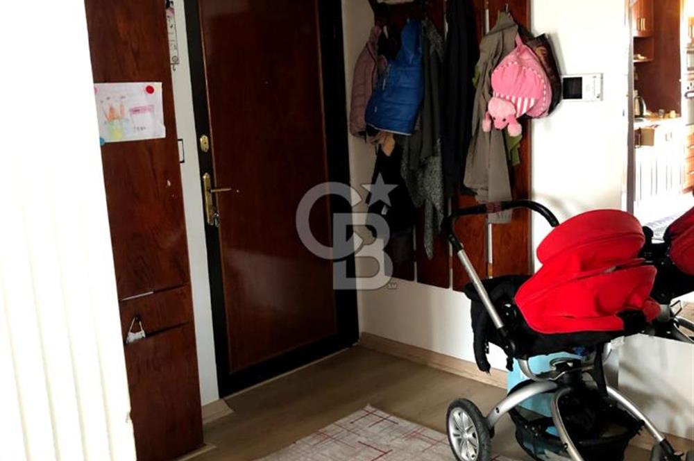 BORNOVA GEDİZ CADDESİNDE 3+1