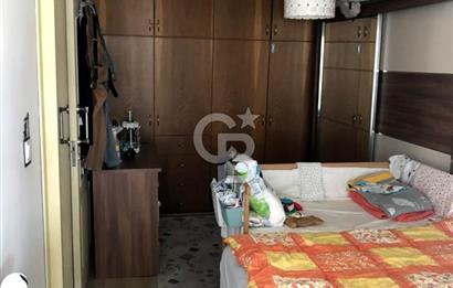 BORNOVA GEDİZ CADDESİNDE 3+1