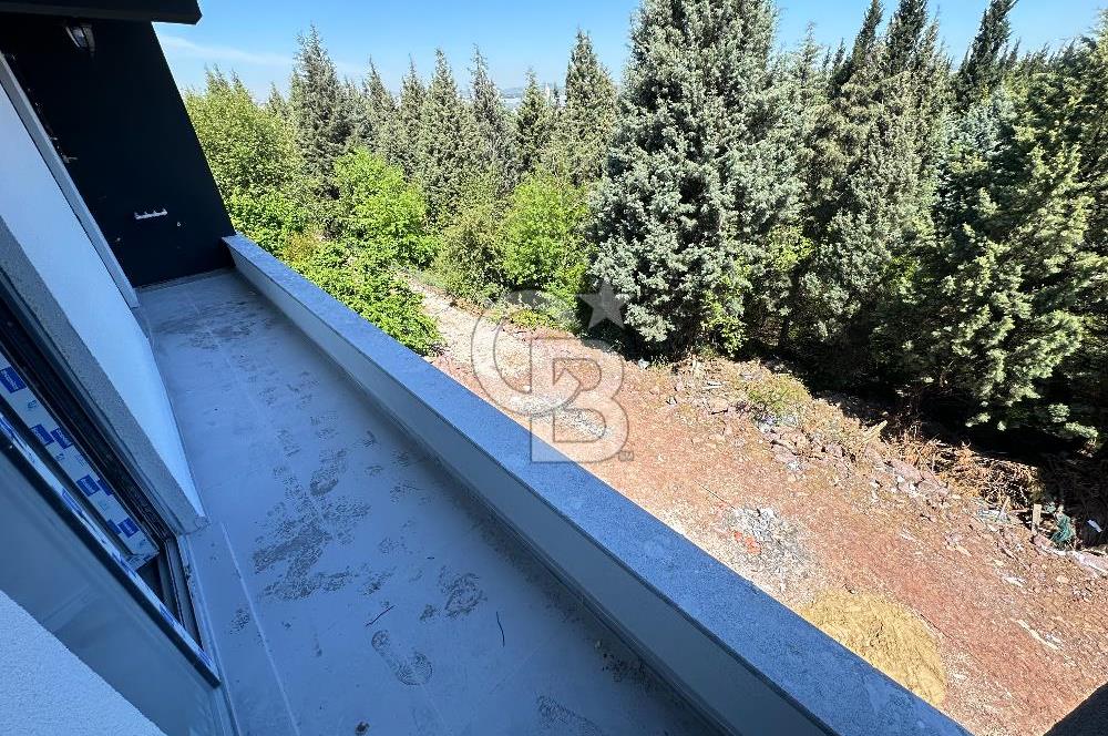 CB AKADEMİ KARTEPE ATAEVLER DE GENİŞ TERASLI 3+1 DUBLEKS DAİRE