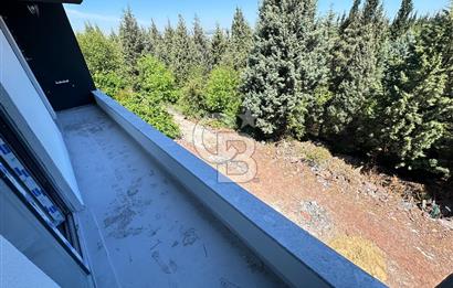 CB AKADEMİ KARTEPE ATAEVLER DE GENİŞ TERASLI 3+1 DUBLEKS DAİRE