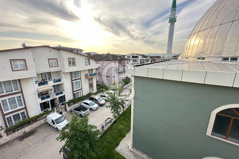 KARTEPE FSM DE MERKEZİ KONUMDA 2+1 LÜKS EĞİMSIZ ÇATI DUBLEKS