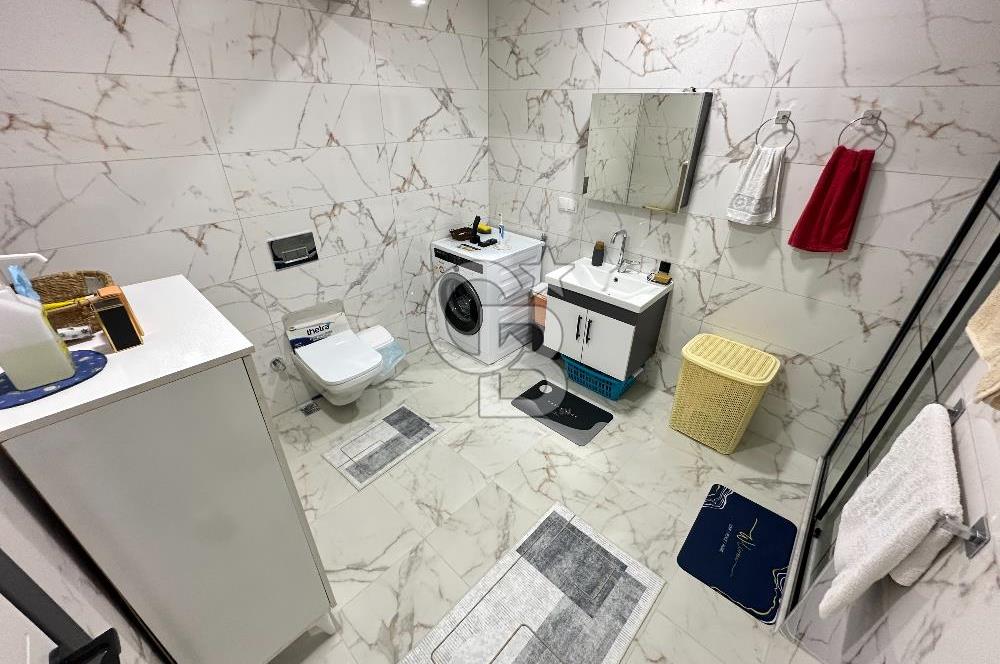 KARTEPE FSM DE MERKEZİ KONUMDA 2+1 LÜKS EĞİMSIZ ÇATI DUBLEKS