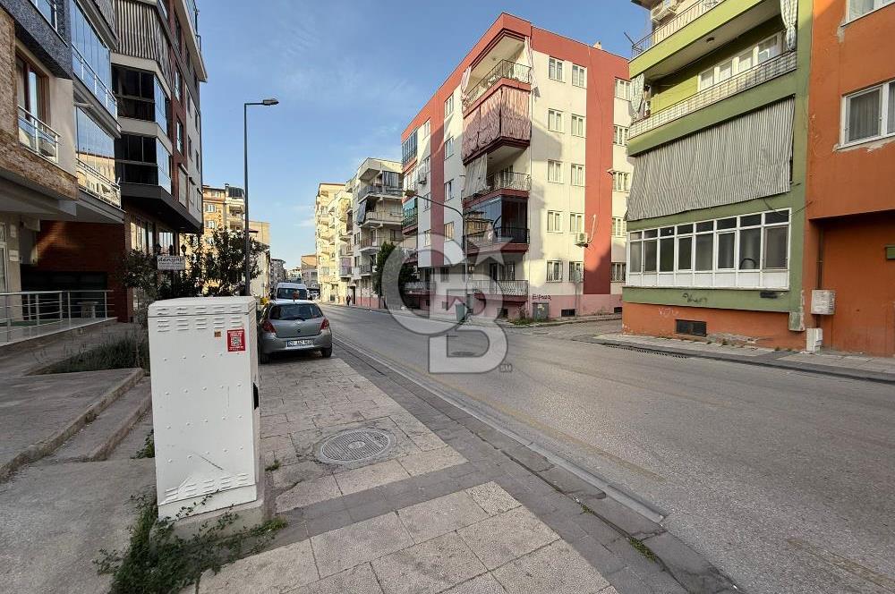 Yeşilköy Caddesinde 70m2 Devren Kiralık Dükkan +70m2 Depo