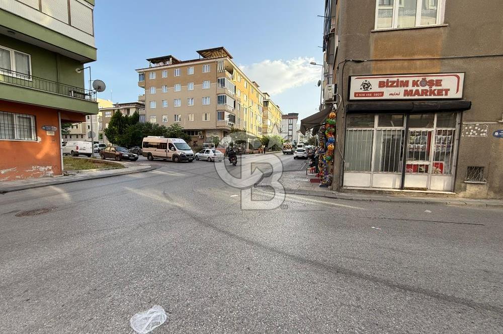 Yeşilköy Caddesinde 70m2 Devren Kiralık Dükkan +70m2 Depo