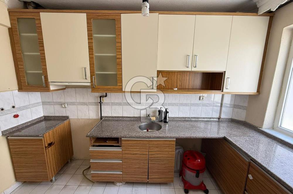 Değirmenönü Mahallesi Merkezi 2+1 Eşyasız Kiralık Daire