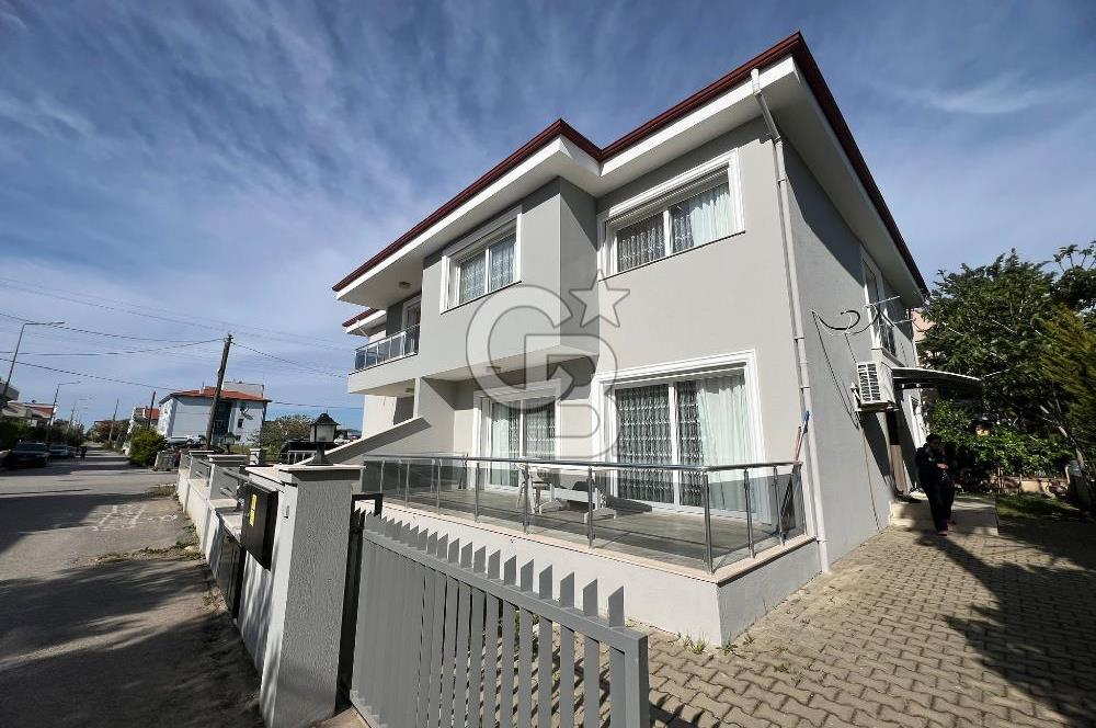 URLA ZEYTİNALANI SATILIK 4+1 VİLLA