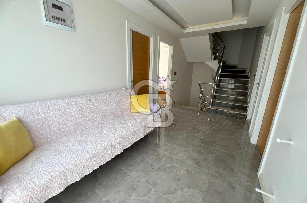 URLA ZEYTİNALANI SATILIK 4+1 VİLLA