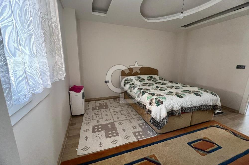 URLA ZEYTİNALANI SATILIK 4+1 VİLLA