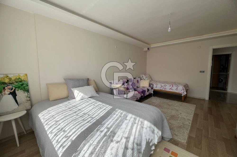 URLA ZEYTİNALANI SATILIK 4+1 VİLLA