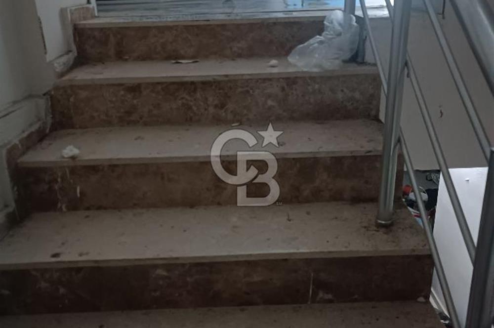 Adana Sarıçam'da 250 m² 3 Katlı Ön Cepheli Satılık Dükkan