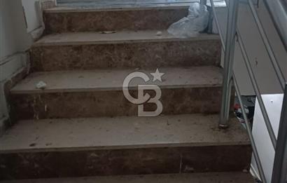 Adana Sarıçam'da 250 m² 3 Katlı Ön Cepheli Satılık Dükkan