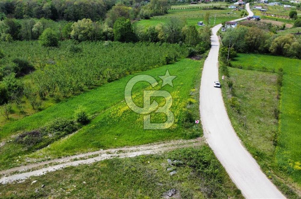 KANDIRA GEBEŞLER ANA YOLA CEPHE SATILIK ARSA
