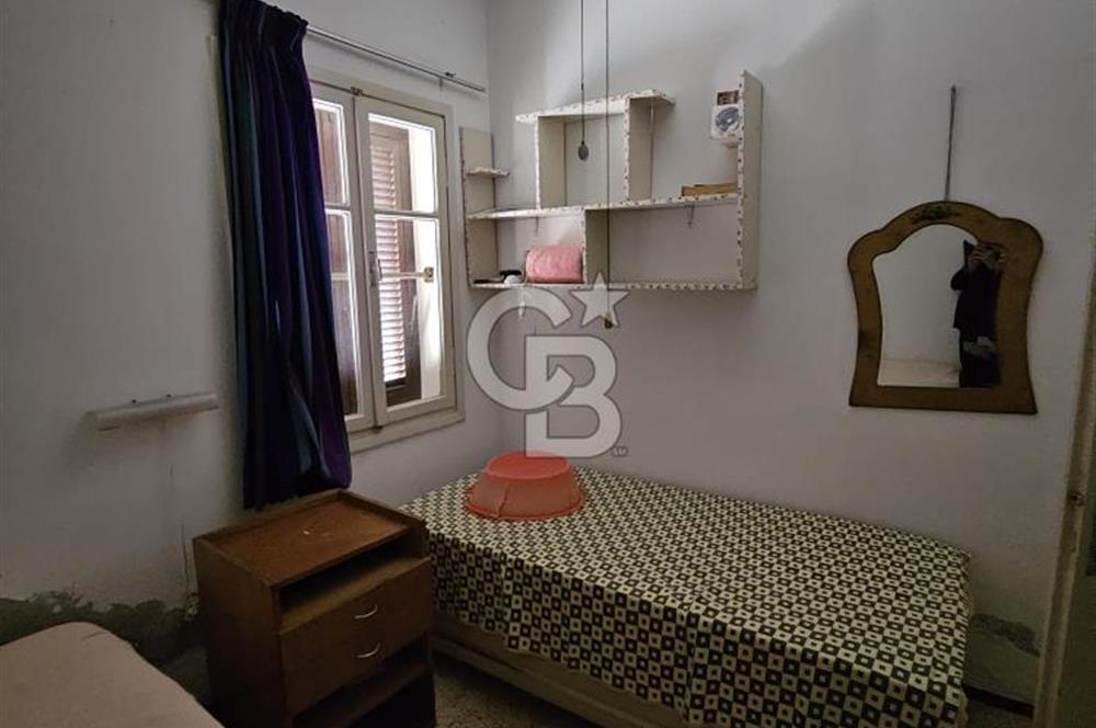 Çesme santiye plaj evlerınde 3+1  140 m2 net ikiz villa