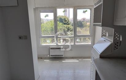 İZMİR ALSANCAK'DA BULVAR ÜZERİNDE 4+1 KİRALIK DAİRE