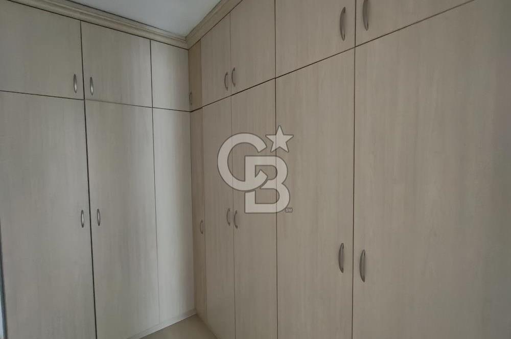 İZMİR ALSANCAK'DA BULVAR ÜZERİNDE 4+1 KİRALIK DAİRE