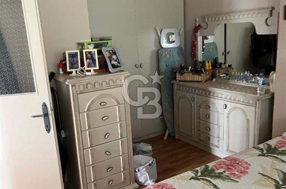 SELİMİYE MAHALLESİNDE DENİZ GÖREN 2+1 SATILIK DAİRE