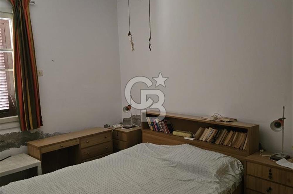 Çesme santiye plaj evlerınde 3+1  140 m2 net ikiz villa