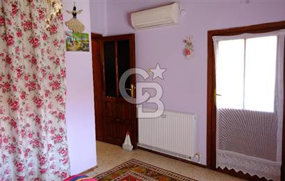Urla Güvendik Mahallesi'nde Satılık 3+1 Dubleks Villa - Bahçeli