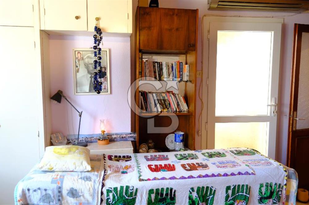 Urla Güvendik Mahallesi'nde Satılık 3+1 Dubleks Villa - Bahçeli