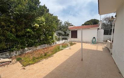 Çesme santiye plaj evlerınde 3+1  140 m2 net ikiz villa