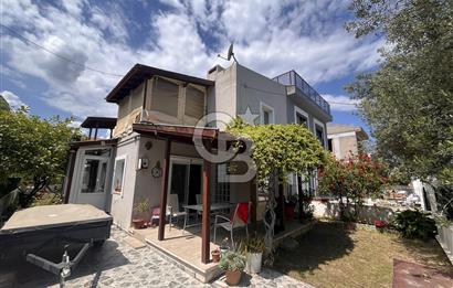 Urla Güvendik Mahallesi'nde Satılık 3+1 Dubleks Villa - Bahçeli