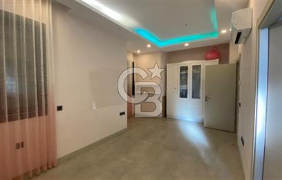 Çiğli Aydınlıkevler  Mah. 4+1 Havuzlu Villa 