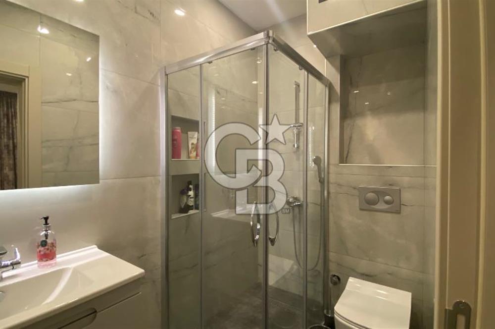 Çiğli Aydınlıkevler  Mah. 4+1 Havuzlu Villa 