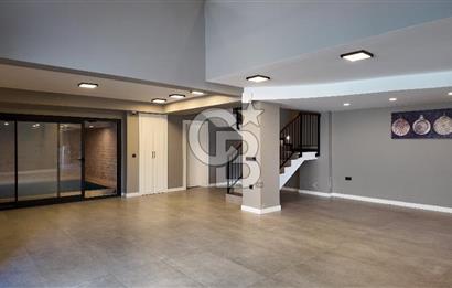 Çiğli Aydınlıkevler  Mah. 4+1 Havuzlu Villa 