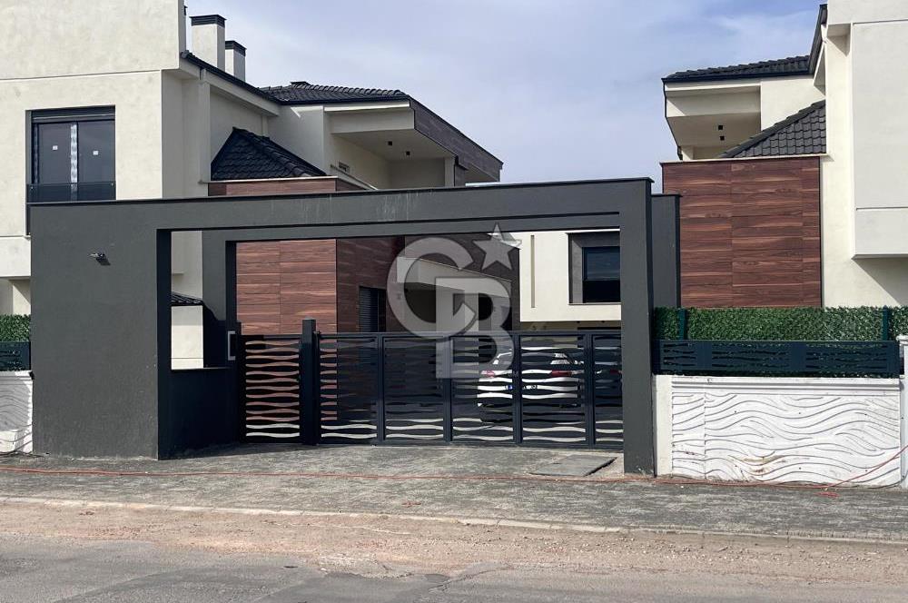 CB CITY' DEN ZİNCİRLİKUYU MAH KİRALIK 4+1 VİLLA