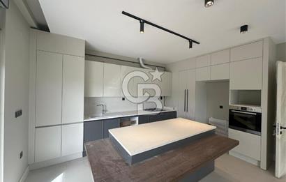 CB CITY' DEN ZİNCİRLİKUYU MAH KİRALIK 4+1 VİLLA