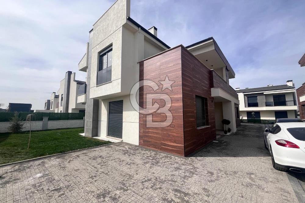 CB CITY' DEN ZİNCİRLİKUYU MAH KİRALIK 4+1 VİLLA