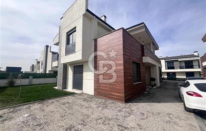 CB CITY' DEN ZİNCİRLİKUYU MAH KİRALIK 4+1 VİLLA