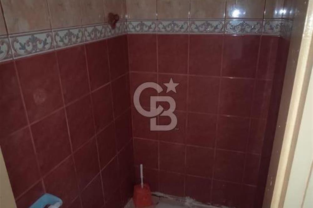 EDİRNE ASFALTINA YAKIN TERASLI TADİLATLI MASRAFSIZ 3+1 ÇATI KATI