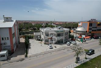 Ayaş Yolu Harikalar Diyarı Karşısı Ana Cadde Üzeri KOMPLE SATILIK BİNA