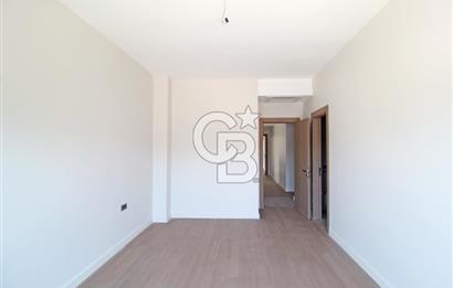 Güzelbahçe Yelki Mi'Marin Elal Gardenia 33 Sitesinde Özel Havuzlu Kiralık 5+1 Villa