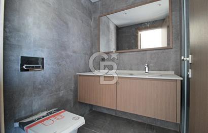 Güzelbahçe Yelki Mi'Marin Elal Gardenia 33 Sitesinde Özel Havuzlu Kiralık 5+1 Villa