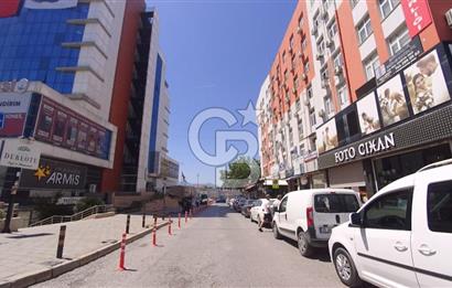 İzmir Çiğli Anadolu Cad. Muhteşem Konumlu Kiralık 28 m² Dükkan