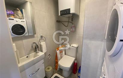 Güzelyalı Mithatpaşa Cad.'de Yenilenmiş Otoparklı Satılık Daire